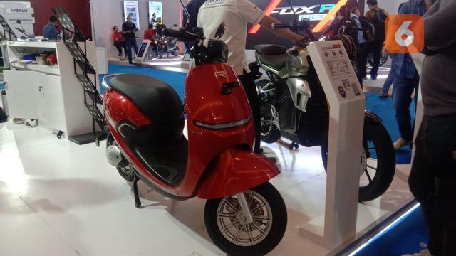 Motor listrik Rakata S9 di IIMS 2023. (Liputan6.com/Jordy Rivaldo)