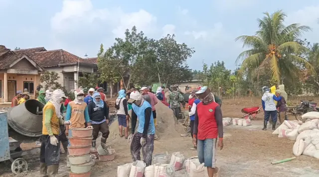 Janji Perbaikan Cuma Wacana, Warga Patungan Rp 1,92 Miliar Demi Jalan Mulus