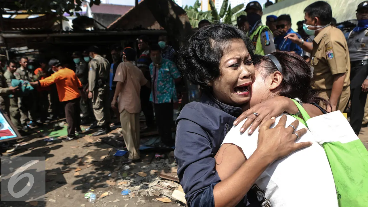 20150723-Pengusuran-Lahan-Rawasari-Jakarta7