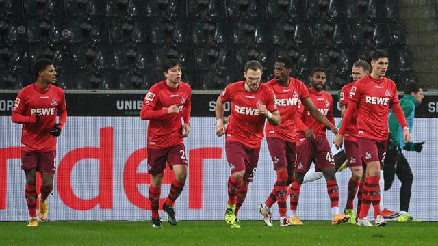 FOTO: Brace Elvis Rexhbecaj Hantarkan FC Koln Bungkam Tuan Rumah Borussia Moenchengladbach 2-1