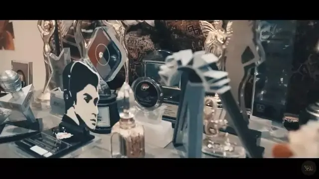 Potret kamar tidur Al Ghazali di rumah Maia Estianty (Sumber: YouTube/BRAMASTA VRL)