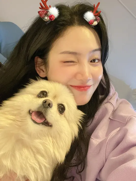 Lahir pada tanggal 5 Oktober 1994, Park Ju Hyun kini menginjak usia 28 tahun. (FOTO: instagram.com/charmgirl_1005/)