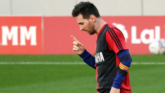 FOTO: Selebrasi Emosional Lionel Messi untuk Mendiang Diego Maradona