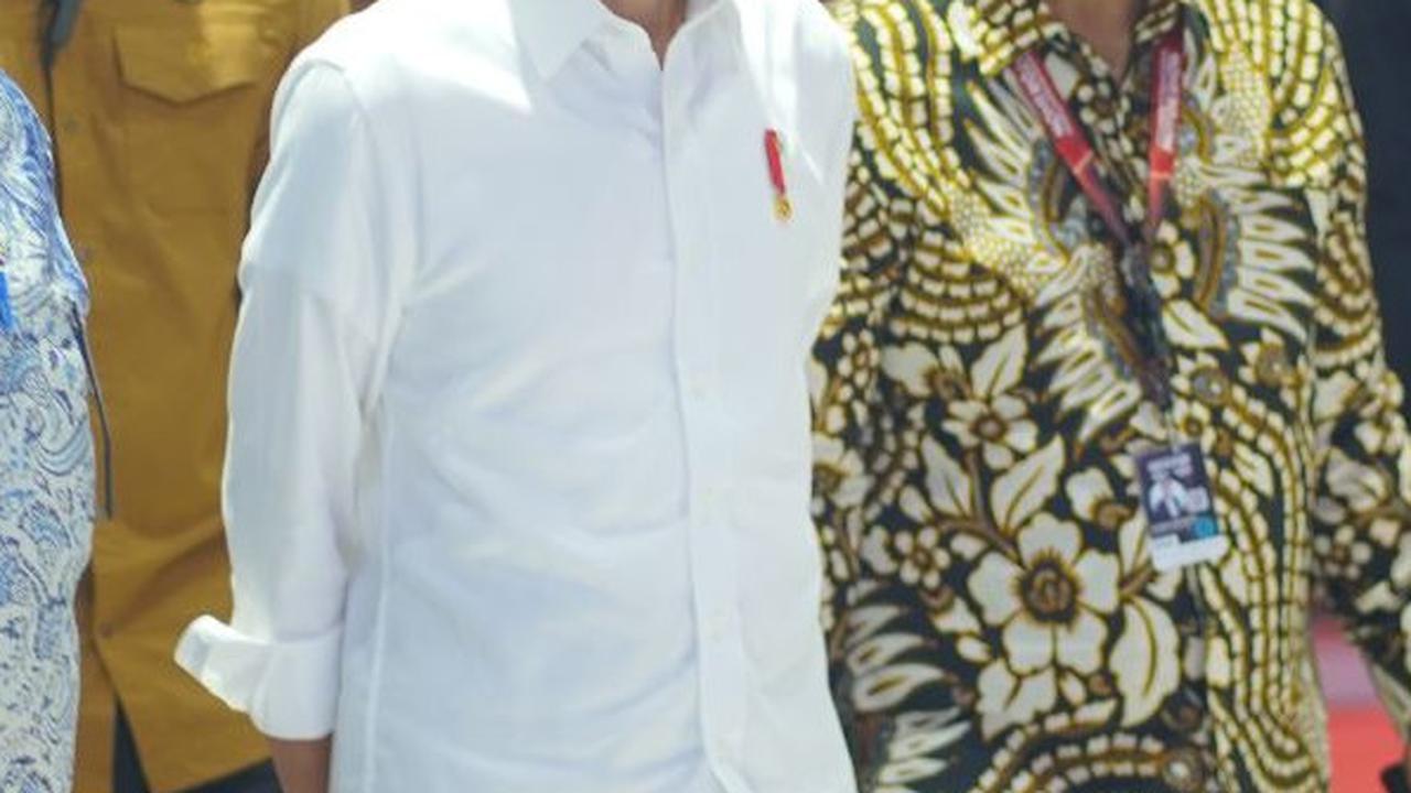 Presiden Jokowi Kepincut Mobil Toyota Yaris Cross HEV, Ternyata Segini Harganya