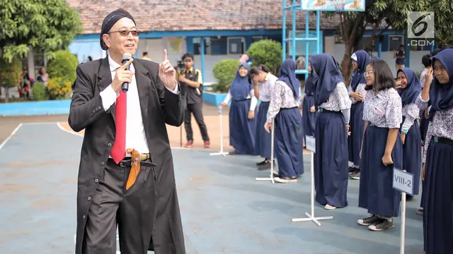 Tung Desem Waringin launching buku
