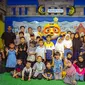 Onix Fragrance melakukan aksi sosialnya dengan berbagi bersama puluhan anak yatim dari Yayasan Alpha Indonesia atau Rumah Asuh Yatim Fadhilah Ihsan