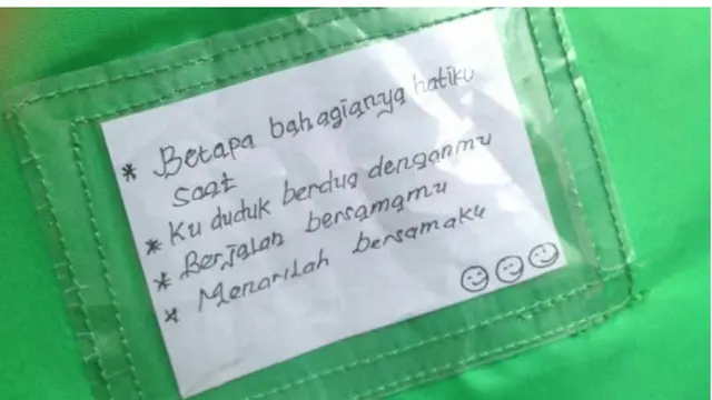 Gombalan Kocak di Jaket Ojek Online Ini Bikin Tersenyum Malu
