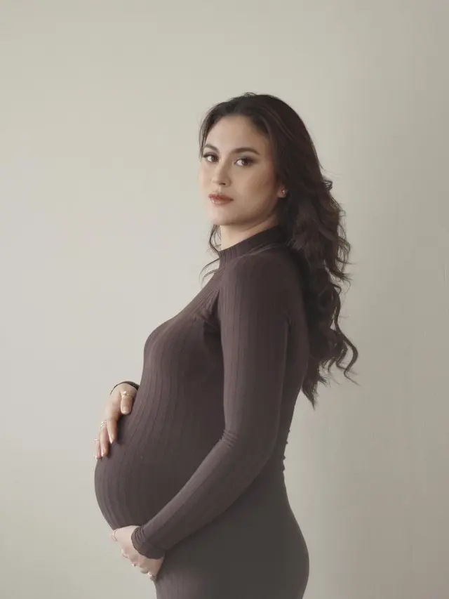 Potret Beda Gaya 5 Pemain Anak Langit saat Maternity, Auranya Terpancar