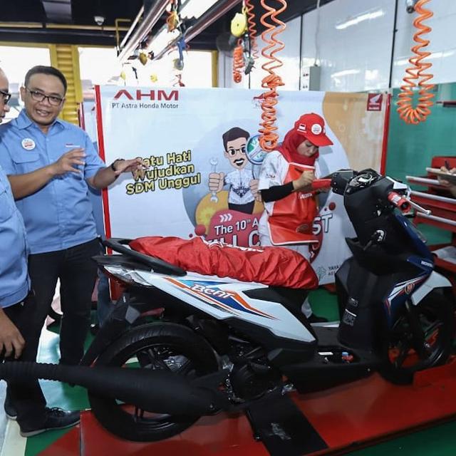 Astra Honda Motor Buka Lowongan Kerja Untuk Lulusan Slta Sarjana Bisnis Liputan6 Com