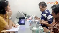 Mudahnya Tukar Uang di Mobil Keliling BI