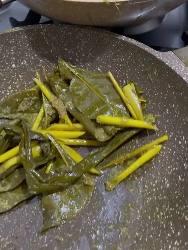 Tanpa Pakai Airfryer, Begini Cara Goreng Ayam Lengkuas Biar Tidak Meletus dan Hemat Minyak