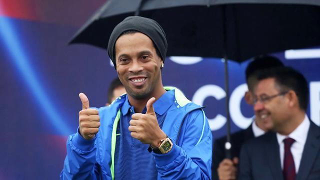 Jadi Duta Barcelona, Ronaldinho Hadiri Peluncuran Akademi Sepak Bola di China