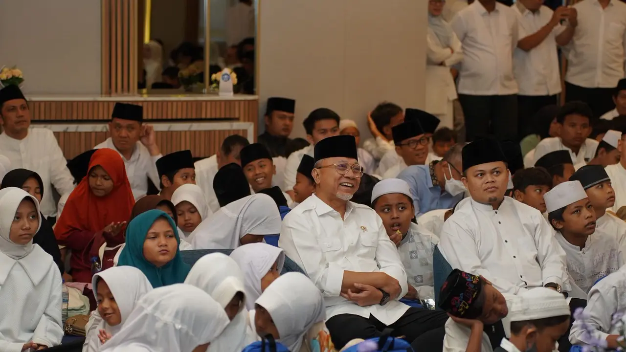 Partai Amanat Nasional (PAN) menggelar Doa Akhir Tahun bersama Anak-Anak Mulia untuk Keselamatan Bangsa di Ballroom DPP PAN, Selasa (30/12) (Istimewa)