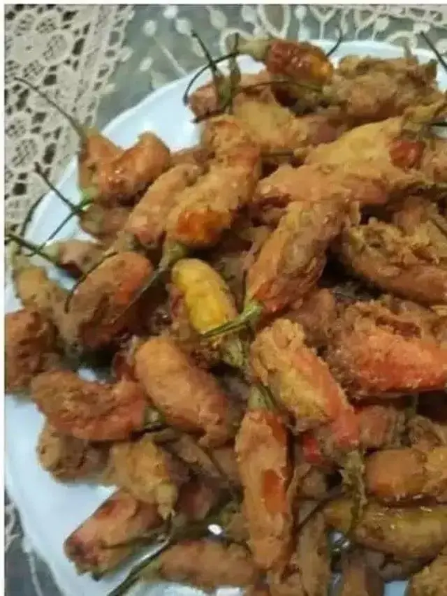 Jadi Menu Takjil Favorit, 8 Potret Gorengan Nyeleneh Ini Bikin Geleng Kepala
