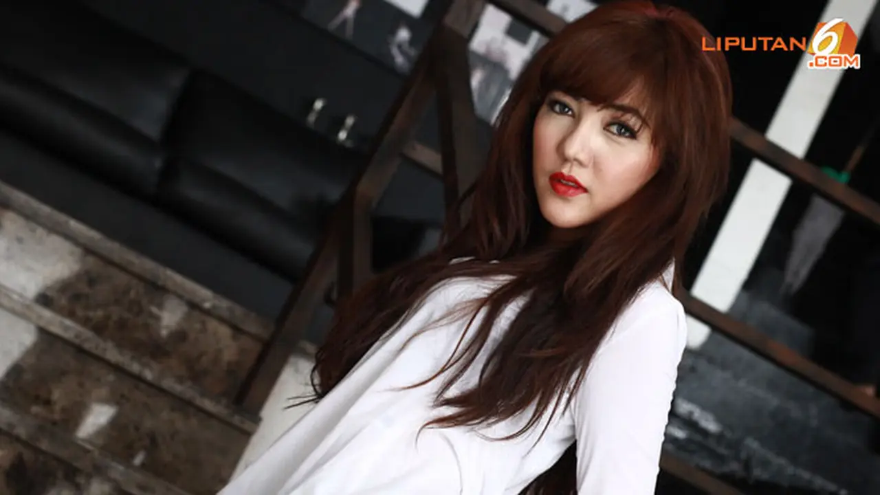 bella-shofie-jadi-130121b.jpg