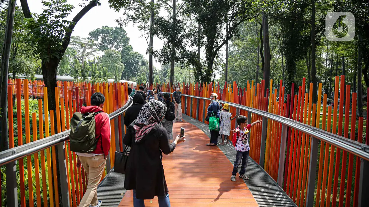 FOTO: Menikmati Perpanjangan Libur Sekolah di Tebet Eco Park