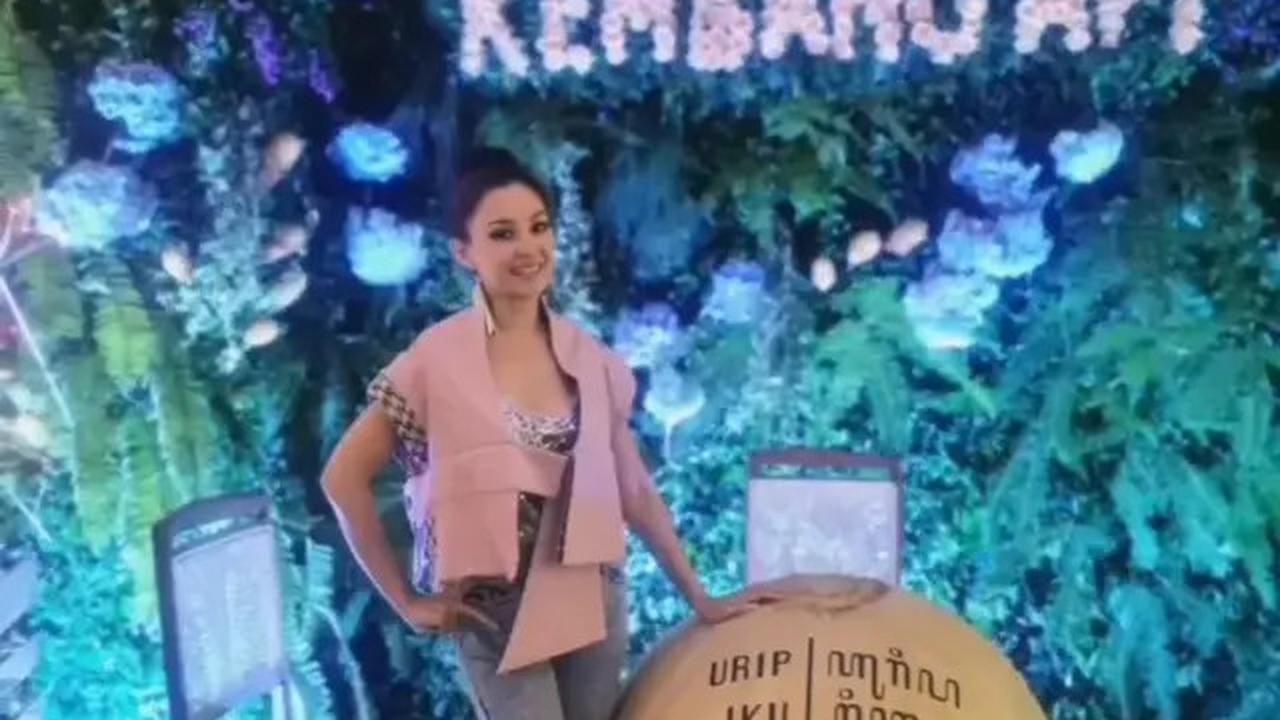 Galeri Foto Putri Patricia dengan Ragam Model Jeans, Inspirasi Gaya Kasual 2025