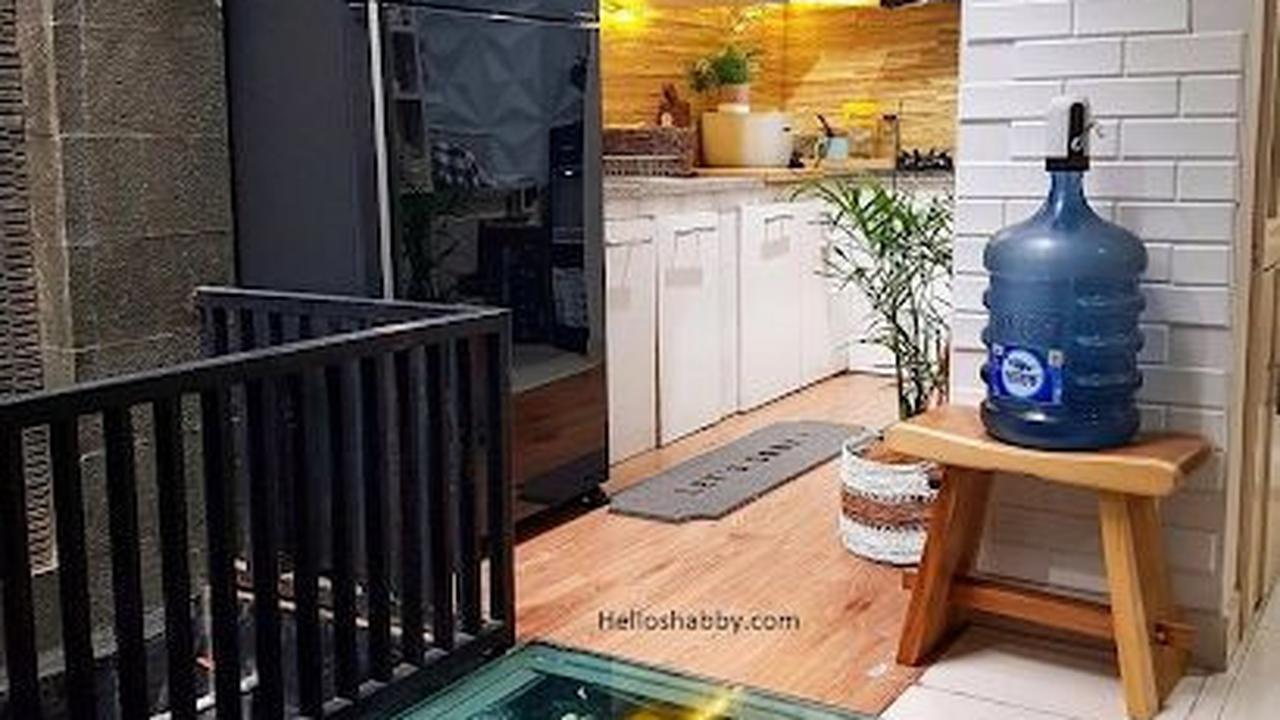 Kolam Ikan Minimalis di Dapur di Dalam Kaca
