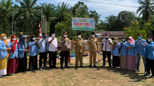 Keberadaan BUMDes dan BRILink Permudah Aktivitas Perekonomian Warga Desa Pasir Baru
