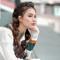 Sempat jadi model video klip NOAH, kini Lania Fira dikabarkan jadi kekasih Ariel. (Sumber: Instagram/@laniafira)