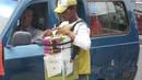 Ada juga yang jualan jajan tempo doloe rambut nenek (Source: IST)