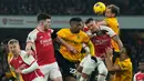 Arsenal harus bekerja keras untuk menumbangkan Wolverhampton Wanderers pada pekan ke-14 Liga Inggris. The Gunners menang 2-1. (AP Photo/Alastair Grant)