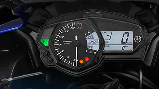 Intip Keunggulan Yamaha R25