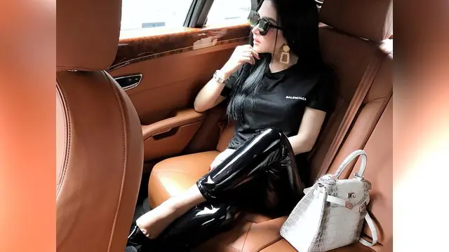 [Bintang] Syahrini