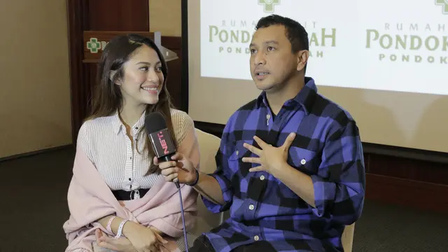 [Bintang] Giring dan istri