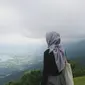 Pemandangan dari Puncak Lawang Kabupaten Agam, Sumatera Barat. (Liputan6.com/ Novia Harlina)