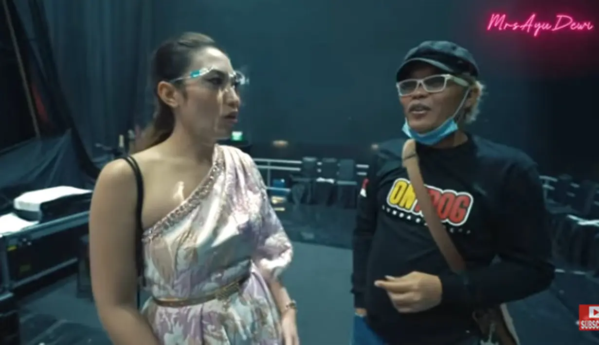 Sule (Youtube/MrsAyuDewi)