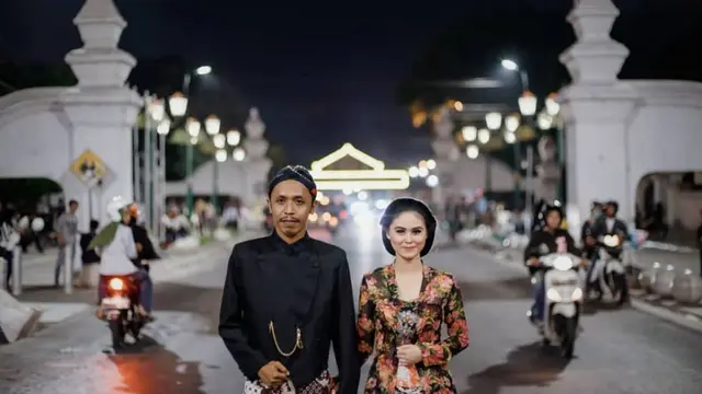Artis Ini Cinlok dan Menikah dengan Kru Tv dan Jurnalis Tempatnya Syuting