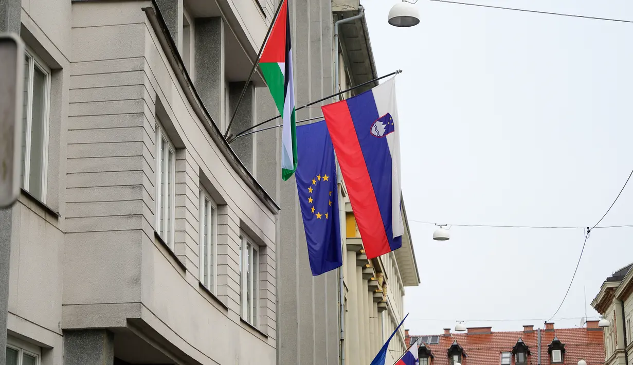 Pemerintah Slovenia menyetujui usulan mengakui kedaulatan Negara Palestina dan meminta pihak parlemennya melakukan hal yang sama. (Jure Makovec / AFP)