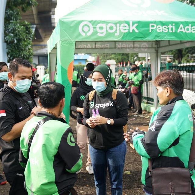 Psbb Di Tangerang Gojek Dan Grab Kompak Hilangkan Layanan Ojek Penumpang Bisnis Liputan6 Com