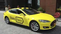 Yandex Taxi asal Rusia baru saja membeli banyak mobil listrik Tesla Model S untuk mereka operasikan di jalanan kota Moskow, Rusia (Foto: Worldcarfans). 