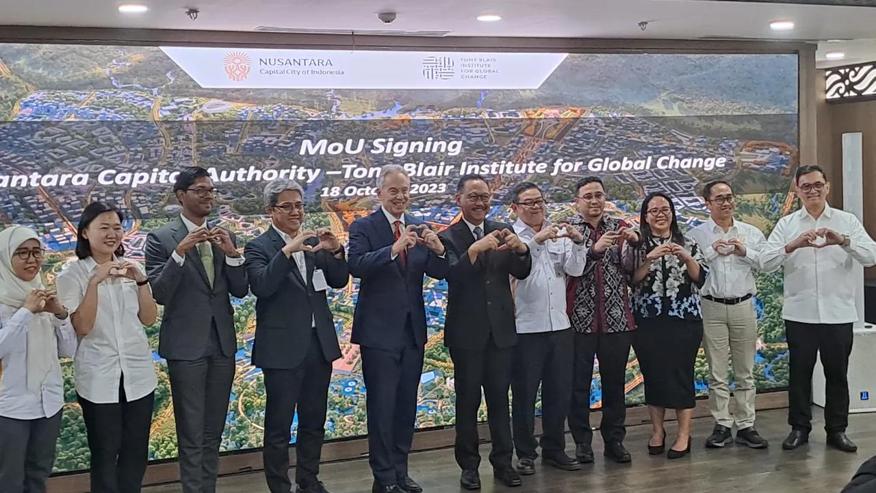 Ketiga pengembangan potensi investasi dengan menyusun rencana bisnis strategis, fasilitasi investasi asing, dan strategi komunikasi.&nbsp;