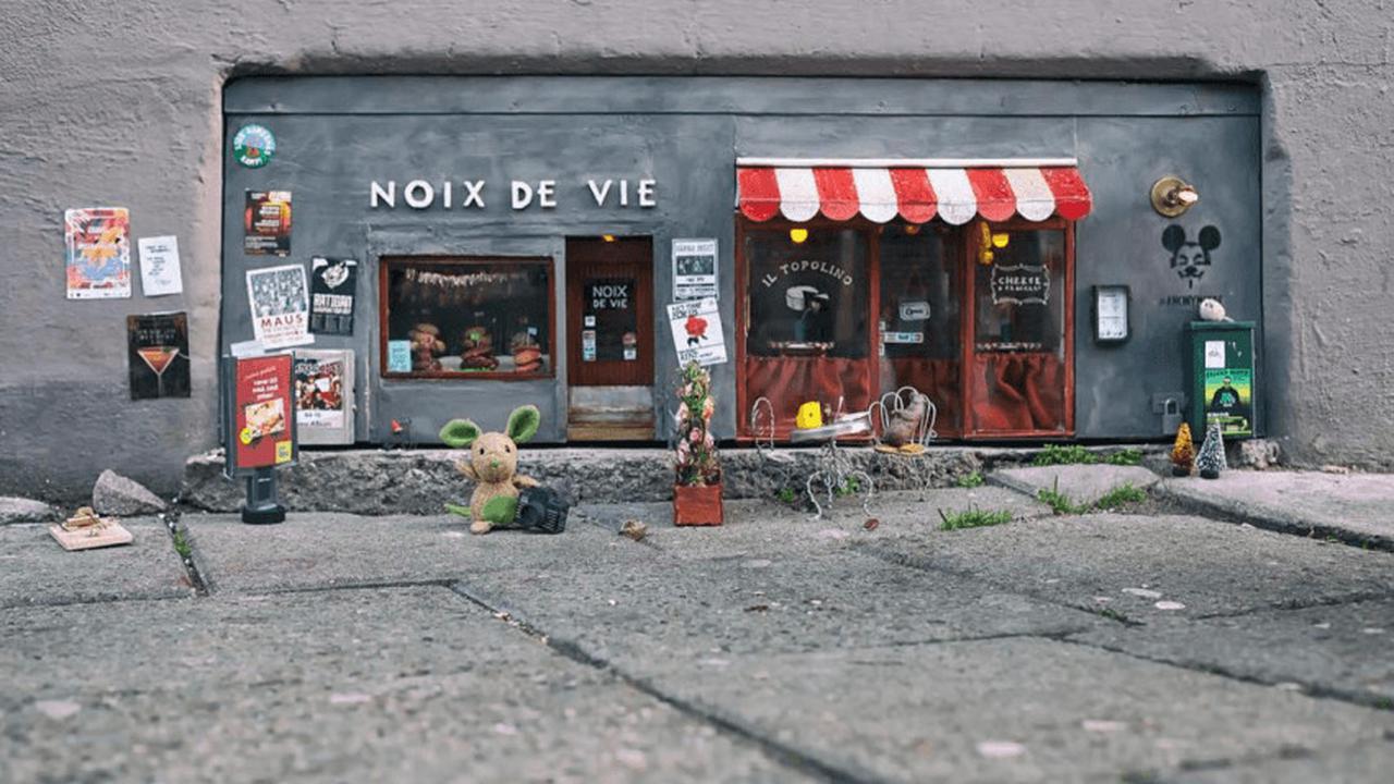 Restoran mini yang diperuntukkan bagi tikus