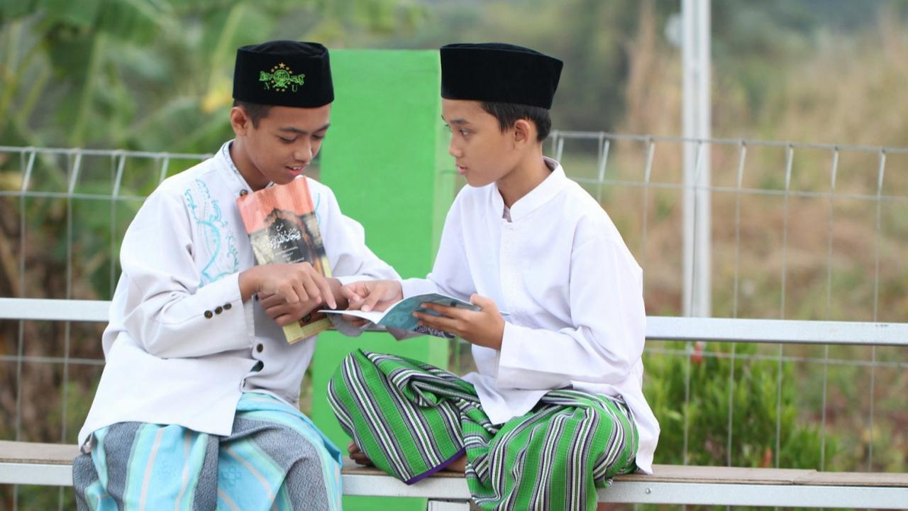 Memperkuat Perekonomian Berbasis Pesantren