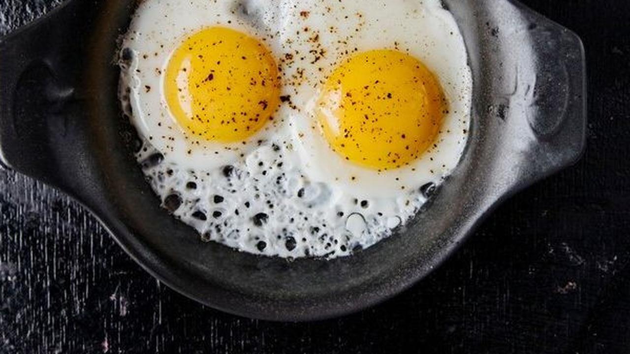 10 Makanan yang Sebaiknya Tidak Dipanaskan Ulang dan Bahaya yang Mengikuti