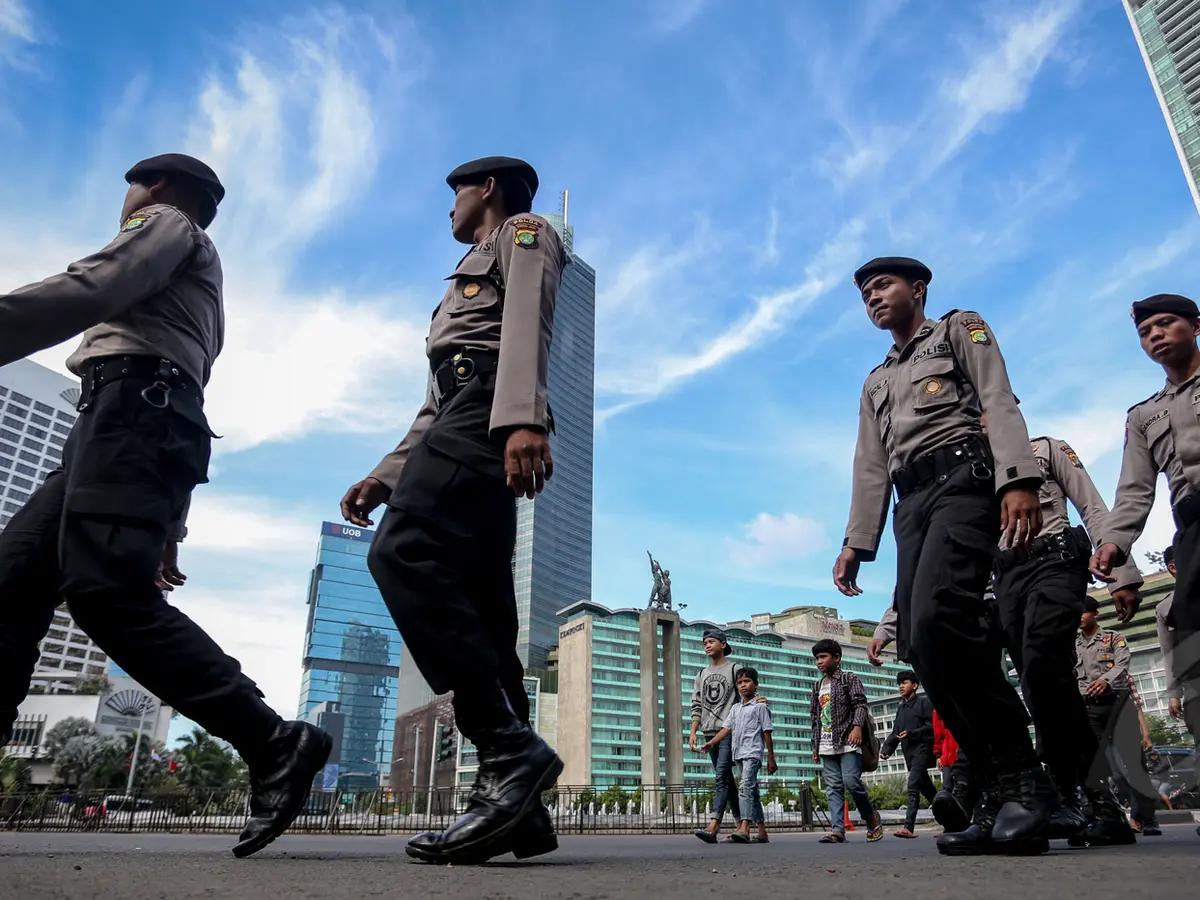 Di Tengah Gelombang Demonstrasi, Polri, TNI, dan Banser Gelar Patroli Gabungan di Cilegon