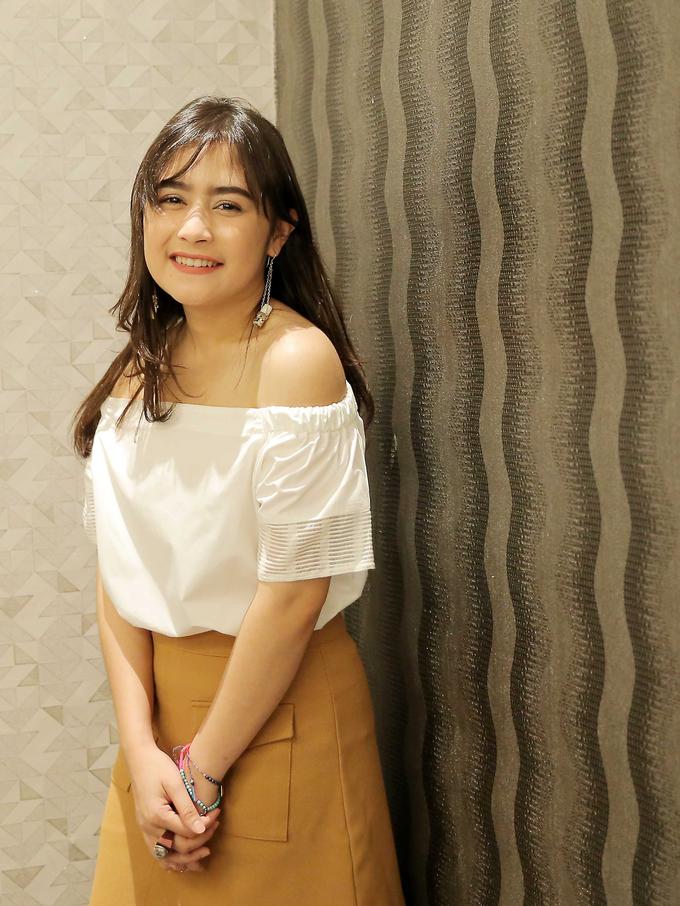 Kebahagiaan Sederhana Prilly Latuconsina di Gunung Halimun
