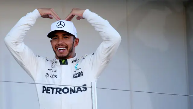 GP F1 Jepang-Lewis Hamilton