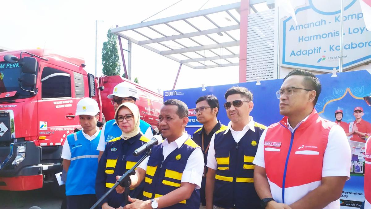 Menteri Bahlil Pastikan Konsumsi BBM di Jatim Aman Sampai Lebaran 2025