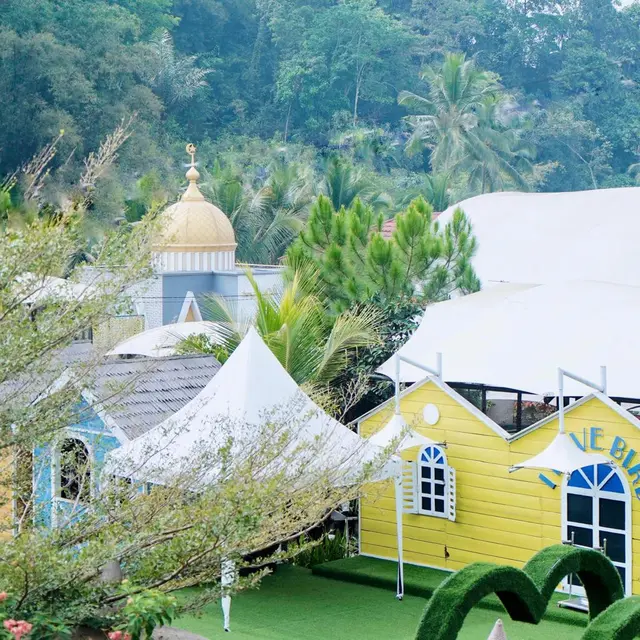 Libur Lebaran Bersama Keluarga sambil Menikmati Suasana Pasundan di Wahana Alam Parung Tasikmalaya.  foto: istimewa