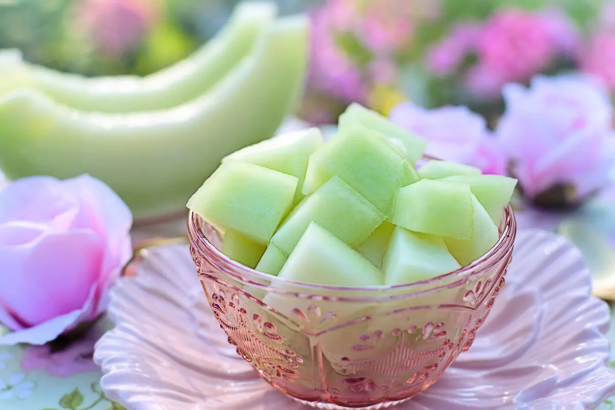 buah melon