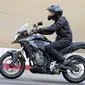 Honda CB500X ini memiliki kemampuan adventure sehingga banyak digemari.