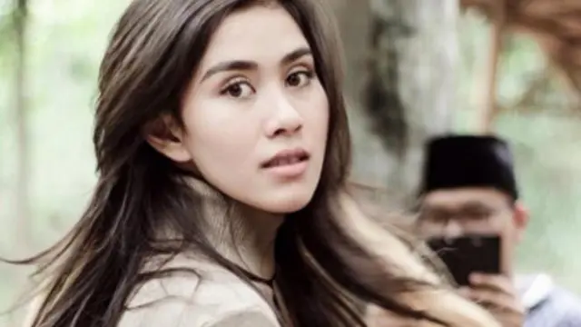 Aksi Syahnaz Sadiqah