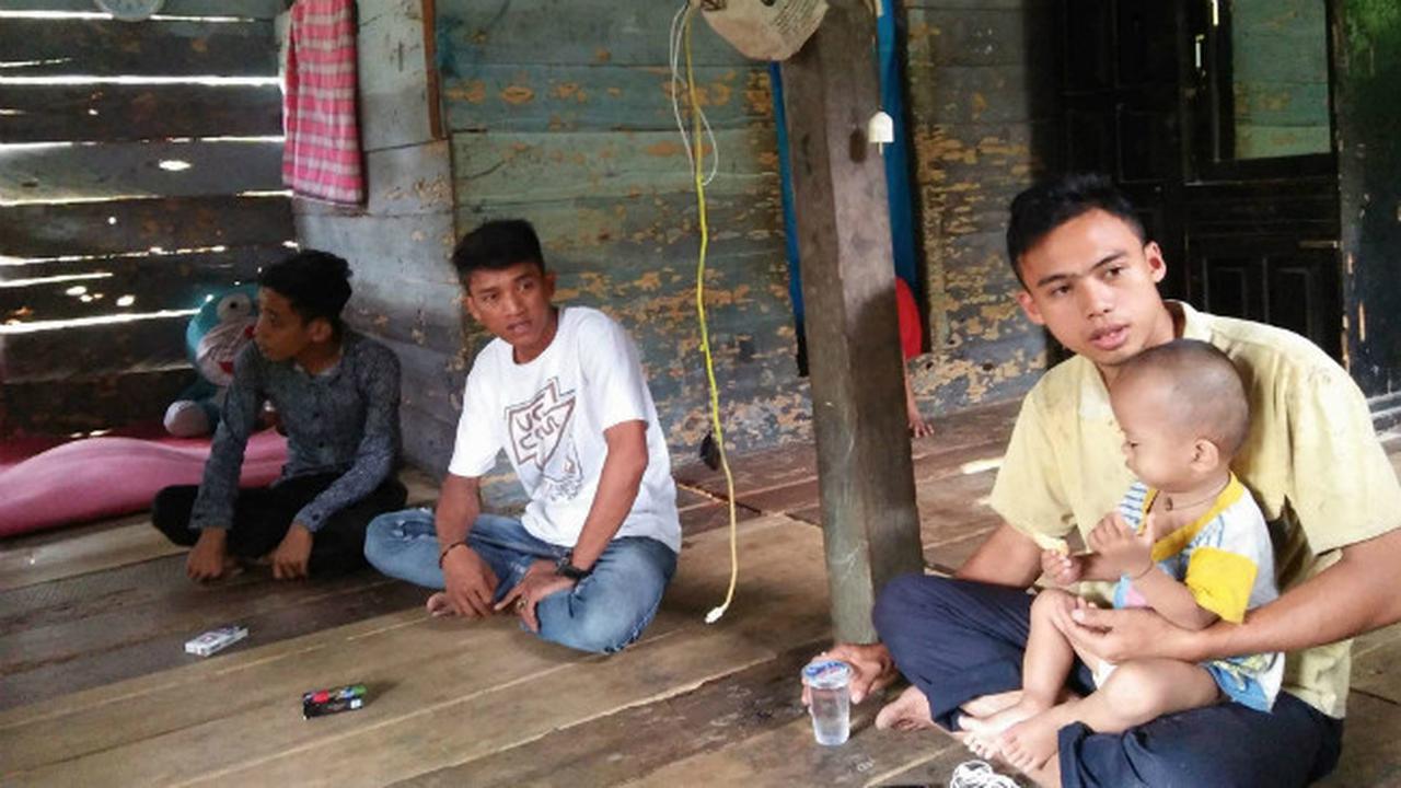 Mahasiswa ITB di Polewali Mandar Putus Kuliah Demi Menghidupi 9 Adiknya