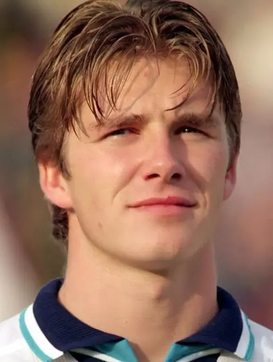 Sekarang sudah jadi hot daddy, David Beckham gantengnya sudah dari dulu! (Pinterest)