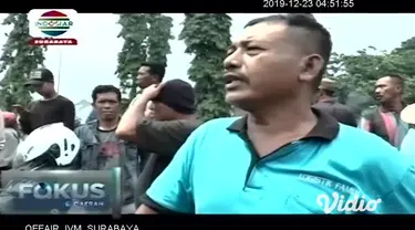 Truk bermuatan alat berat ekskavator menabrak motor dan mobil di Jalan Raya Surabaya-Malang, tepatnya Desa Sentul, Kecamatan Purwodadi, Pasuruan. Akibat kecelakaan Purwodadi ini 7 orang tewas.